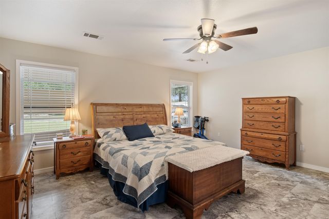 6053 N Central Avenue, Batesville, AR 72501