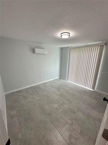 1104 E 140TH AVENUE B, Tampa, FL 33613