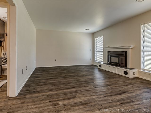 1618 E Denton Avenue, Sapulpa, OK 74066