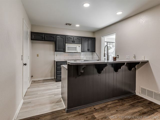 1618 E Denton Avenue, Sapulpa, OK 74066