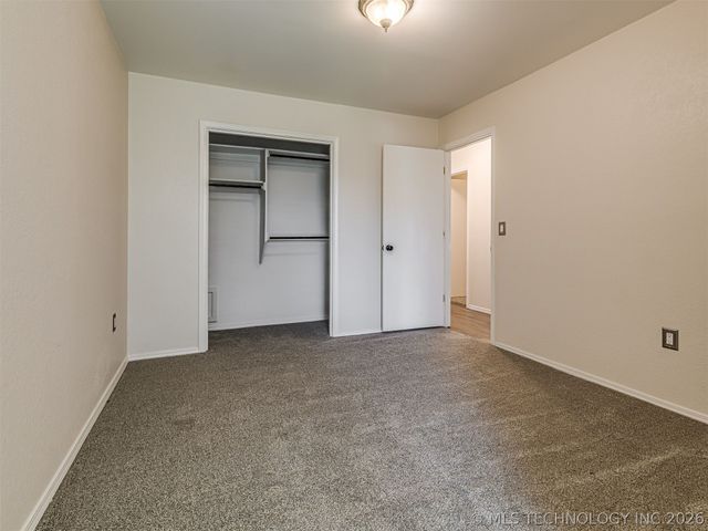 1618 E Denton Avenue, Sapulpa, OK 74066