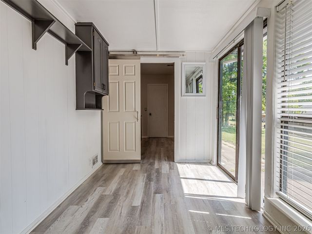 1618 E Denton Avenue, Sapulpa, OK 74066