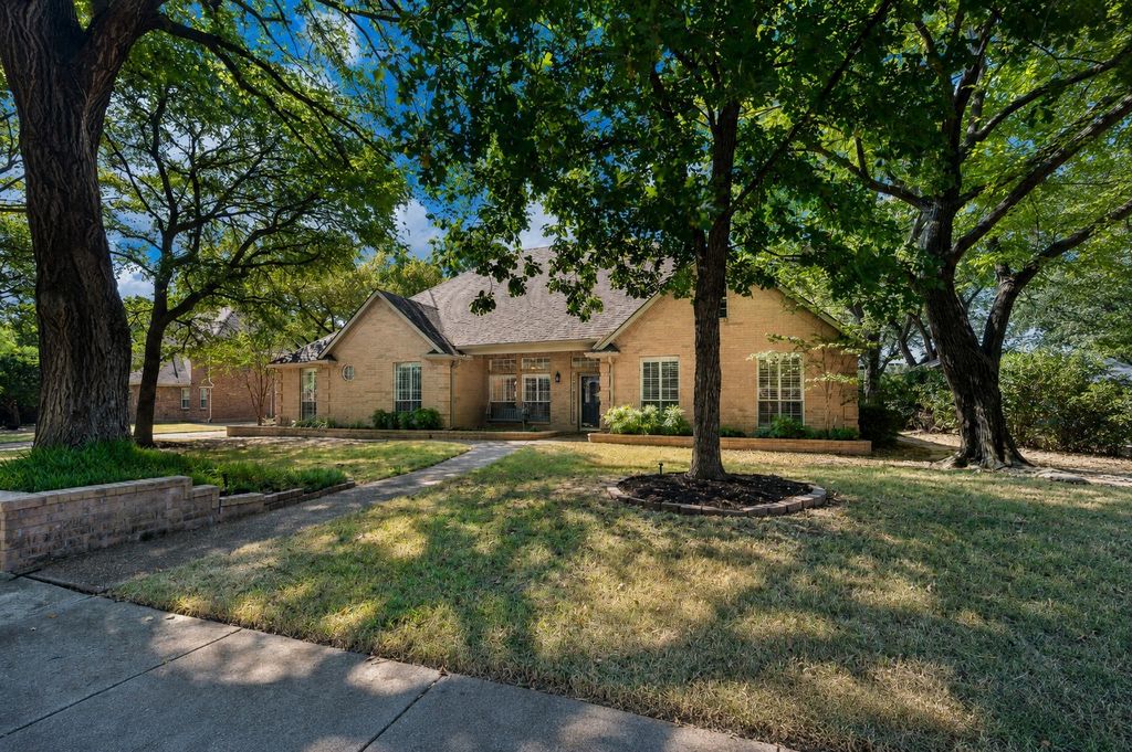 3401 Pecan Park Drive, Flower Mound, TX 75022 — exterior