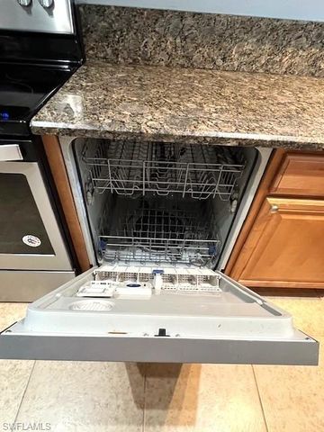 5345 Treetops DR # S102, Naples, FL 34113