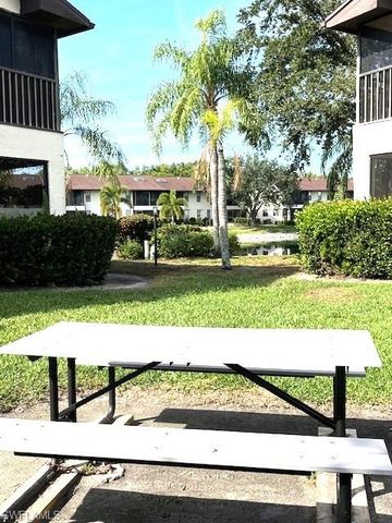 5345 Treetops DR # S102, Naples, FL 34113