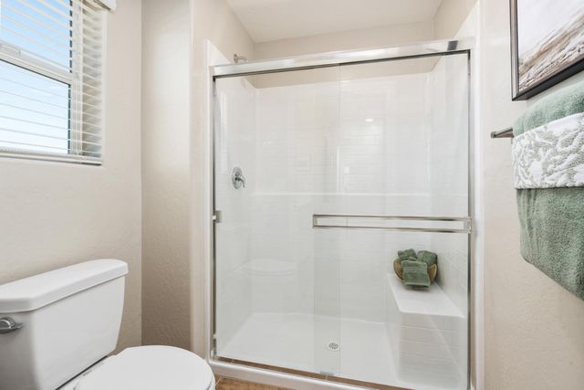 1483 Redbrick Lane, Clovis, CA 93619