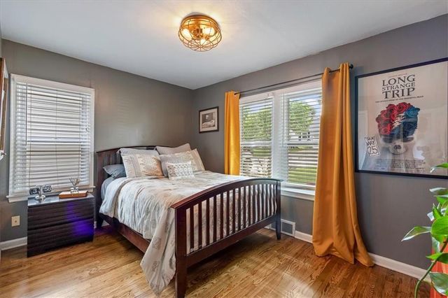 5629 Reeds Road, Mission, KS 66202