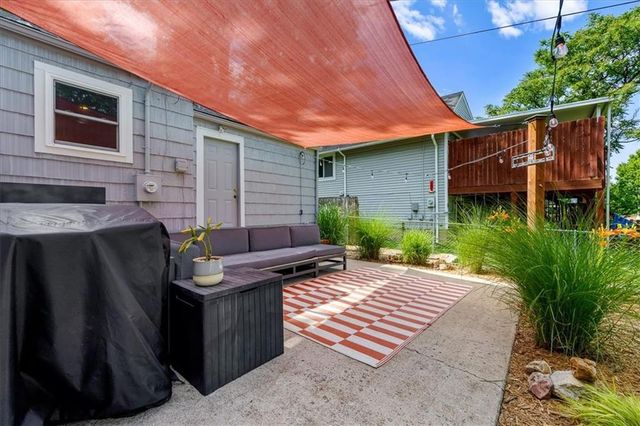 5629 Reeds Road, Mission, KS 66202