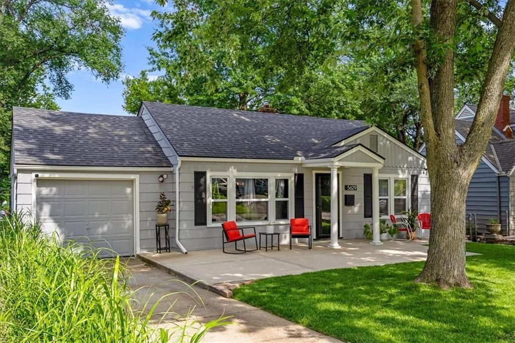 5629 Reeds Road, Mission, KS 66202
