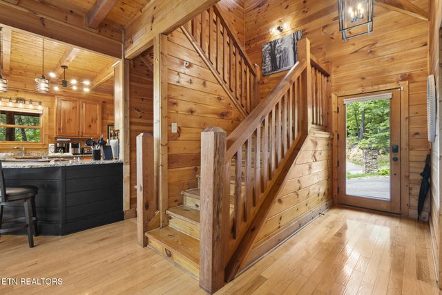 2829 Ridge Creek Circle, Sevierville, TN 37876