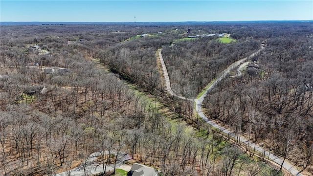 Barkston Lane, Bella Vista, AR 72715