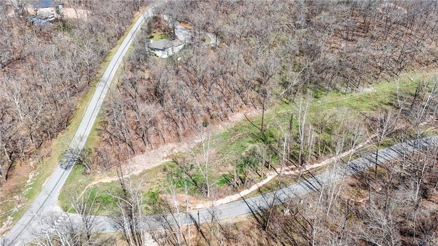 Barkston Lane, Bella Vista, AR 72715