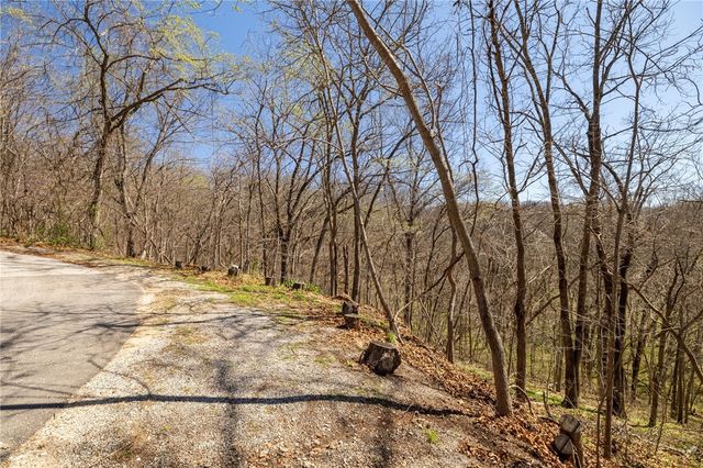 Barkston Lane, Bella Vista, AR 72715