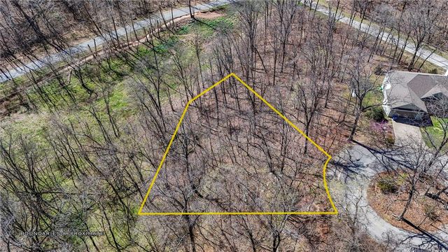 Barkston Lane, Bella Vista, AR 72715