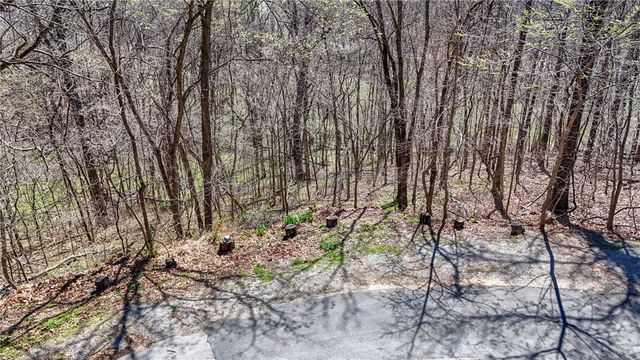 Barkston Lane, Bella Vista, AR 72715