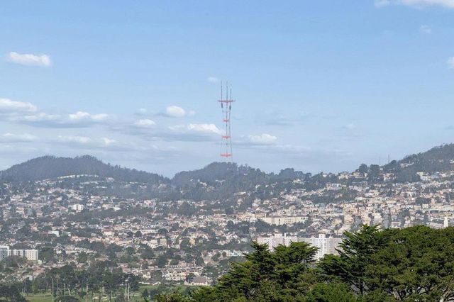 31 Avalon Drive, Daly City, CA 94015