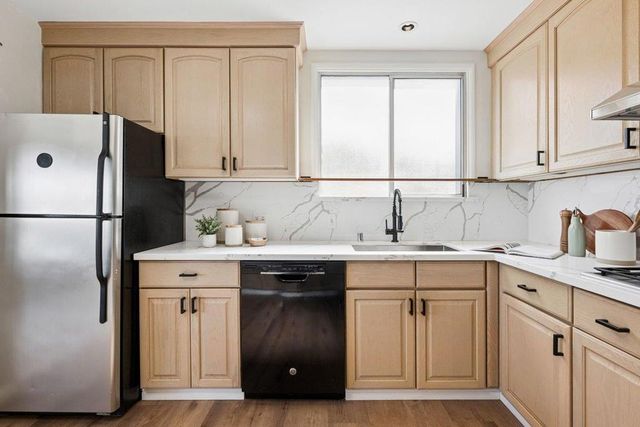 31 Avalon Drive, Daly City, CA 94015