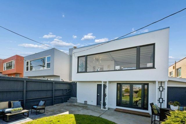 31 Avalon Drive, Daly City, CA 94015