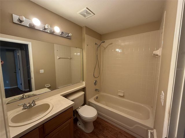 10536 RODONDO DRIVE, Orlando, FL 32817