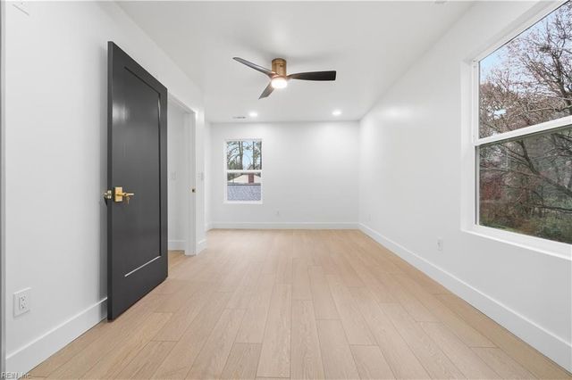 19 Wakefield RD, Newport News, VA 23606