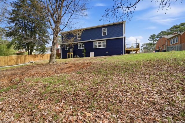 19 Wakefield RD, Newport News, VA 23606