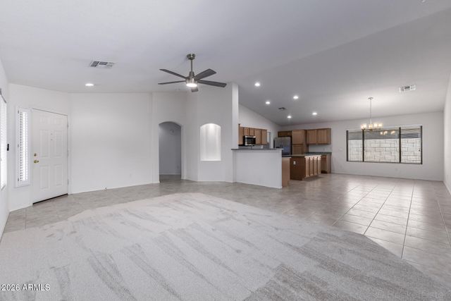 15847 W SAGUARO Lane W, Surprise, AZ 85374