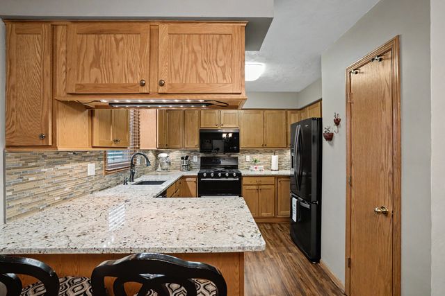 1101 15th Street, Silvis, IL 61282