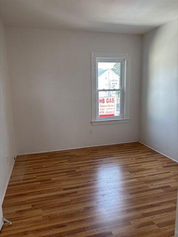 160 Robeson St 3, Fall River, MA 02720