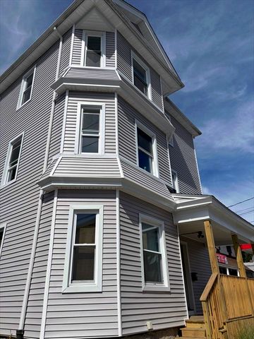 160 Robeson St 3, Fall River, MA 02720