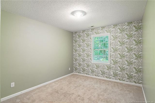 92 Dove Pointe Lane, Clayton, NC 27520