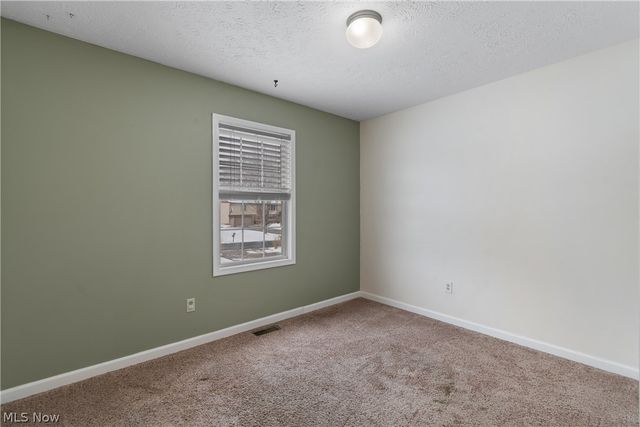 4885 Will Drive, New Franklin, OH 44319