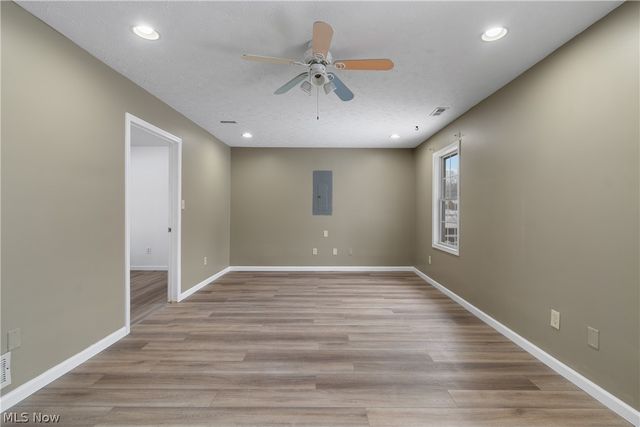 4885 Will Drive, New Franklin, OH 44319