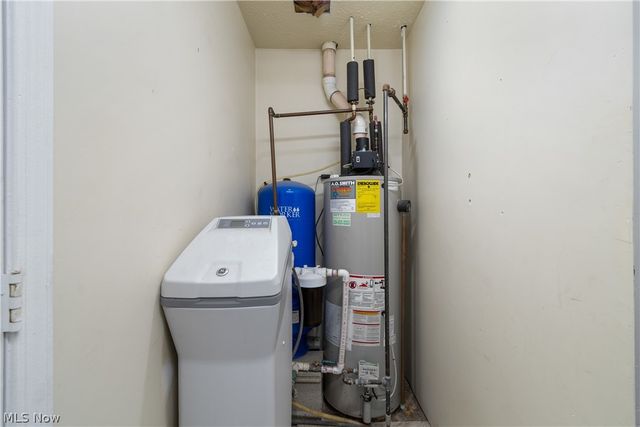 4885 Will Drive, New Franklin, OH 44319