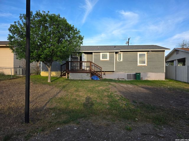 527 Griggs, San Antonio, TX 78228