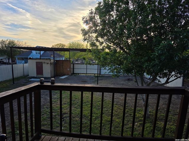 527 Griggs, San Antonio, TX 78228