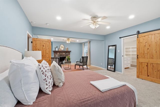 5524 Pinnacle Valley Road, Little Rock, AR 72223