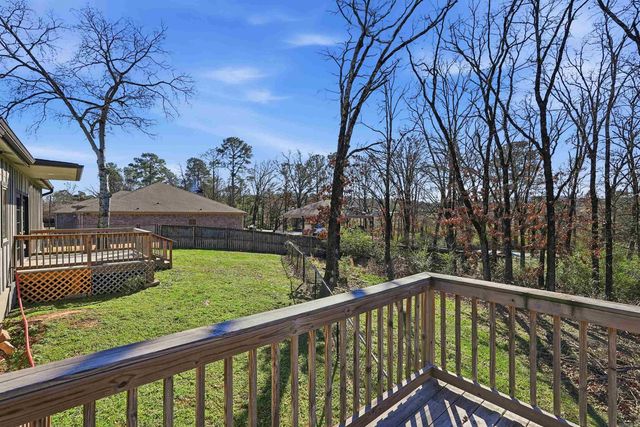 5524 Pinnacle Valley Road, Little Rock, AR 72223