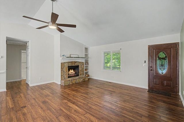 2265 Brandon Court NE, Marietta, GA 30066