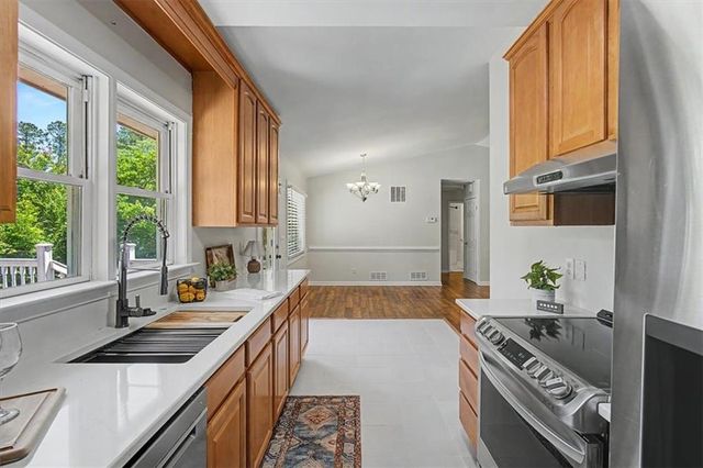2265 Brandon Court NE, Marietta, GA 30066