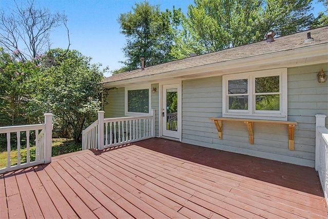 2265 Brandon Court NE, Marietta, GA 30066