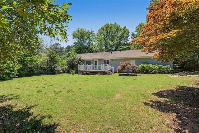 2265 Brandon Court NE, Marietta, GA 30066