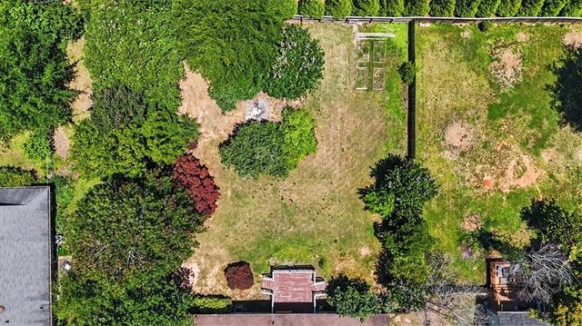 2265 Brandon Court NE, Marietta, GA 30066