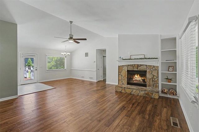 2265 Brandon Court NE, Marietta, GA 30066