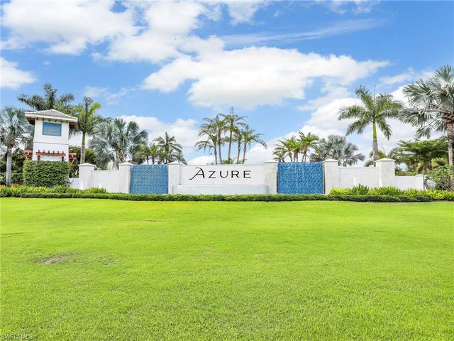 8893 Redonda DR, Naples, FL 34114