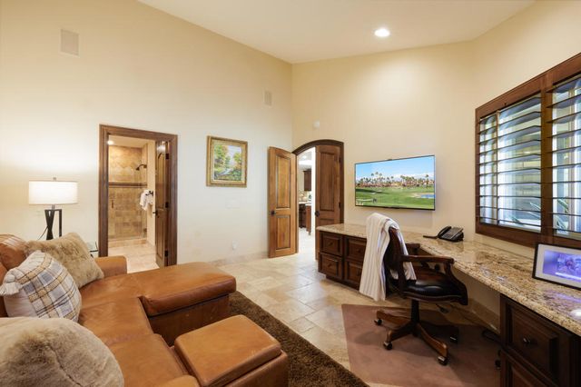 38348 Zinnia Lane E, Palm Desert, CA 92211