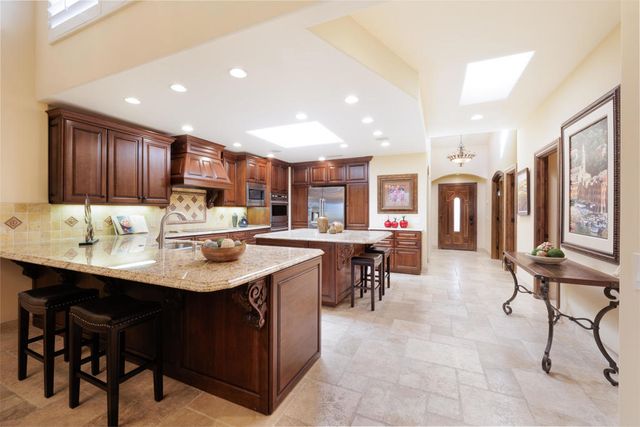 38348 Zinnia Lane E, Palm Desert, CA 92211