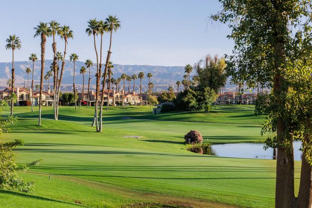 38348 Zinnia Lane E, Palm Desert, CA 92211