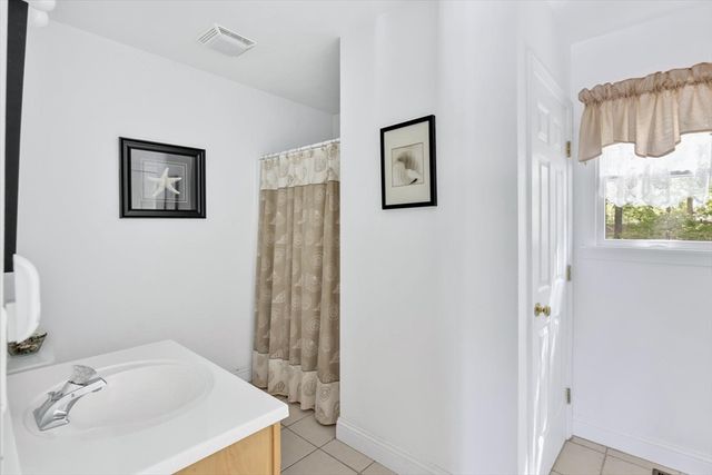 420 Old Bass River Rd, Dennis, MA 02660