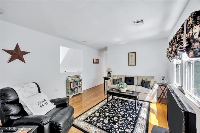 420 Old Bass River Rd, Dennis, MA 02660