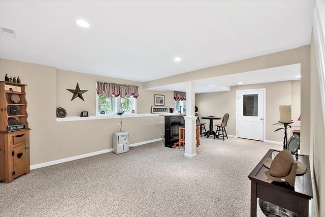 420 Old Bass River Rd, Dennis, MA 02660